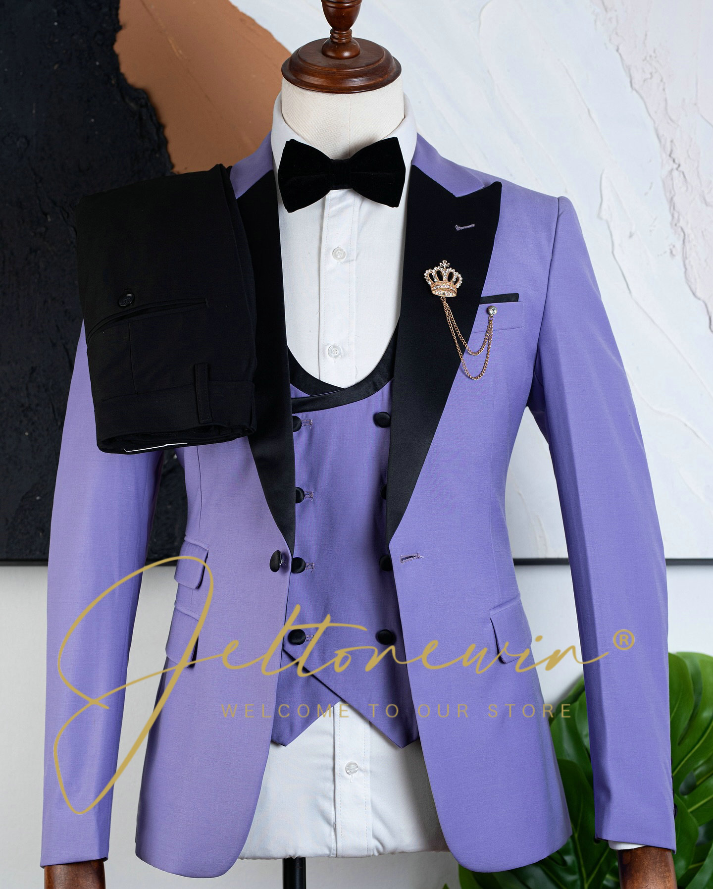 Men'S Formal Evening Wear - ชุดทักซิโด้สีม่วงสามชิ้นสำหรับผู้ชาย พร้อมปกผ้าซาตินสีดำ ทรงเข้ารูป สำหรับงานแต่งงาน งานเลี้ยง งานอีเว้นท์